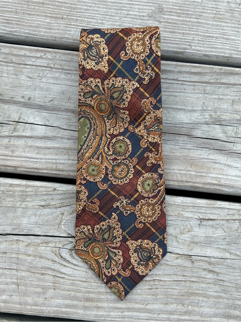 Vintage Burberrys of London Plaid & Floral Pattern Mens Silk Tie USA Made 56’